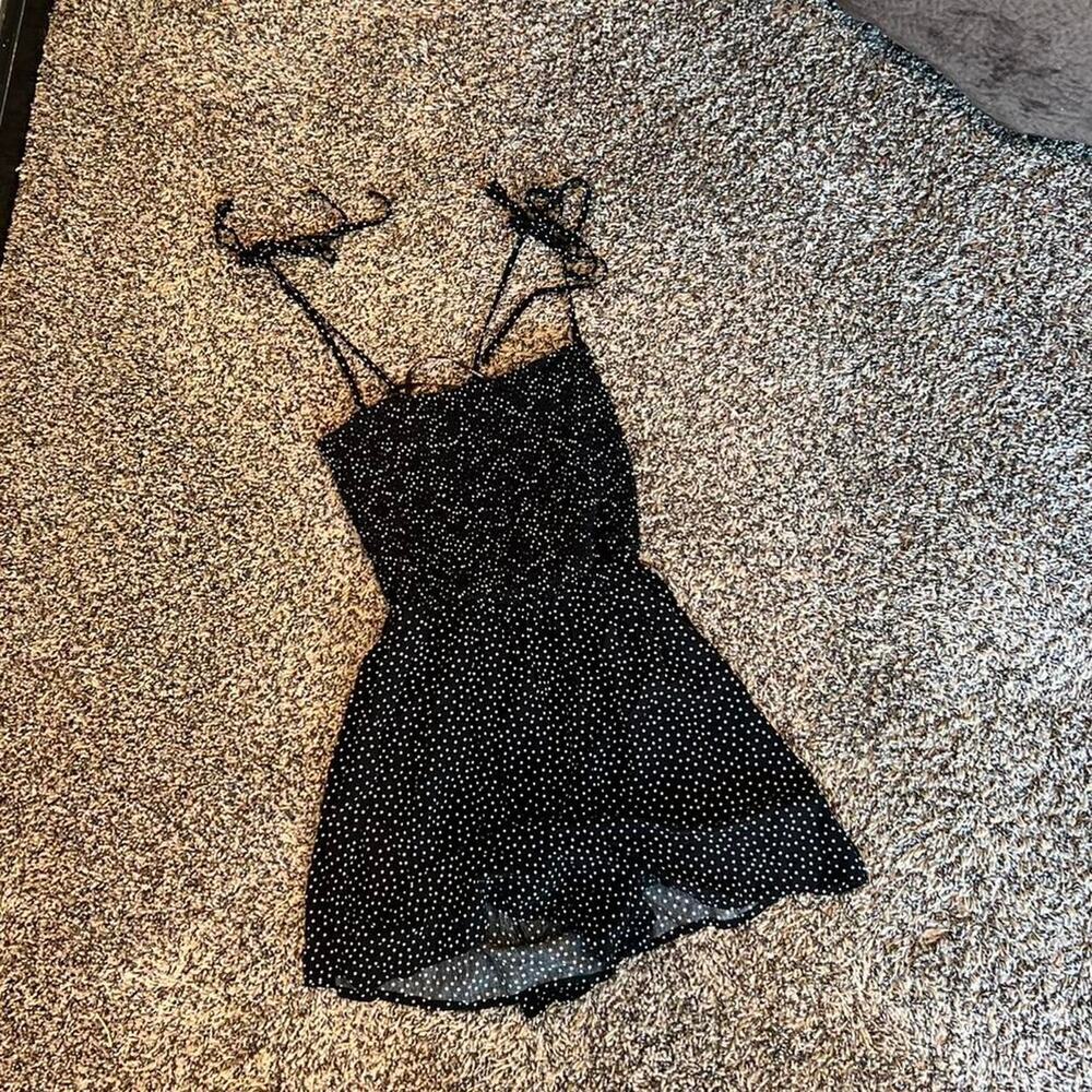 Forever21 black polka dot mini - Picture 5 of 7